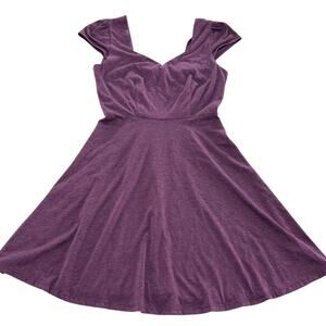 Gilli‎ Dress Womens Small Purple Fit Flare V Neck Short Sleeve Made USA Stretchy
